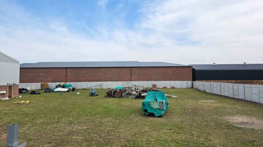 Commercial Property for Sale in Mossdustria Western Cape